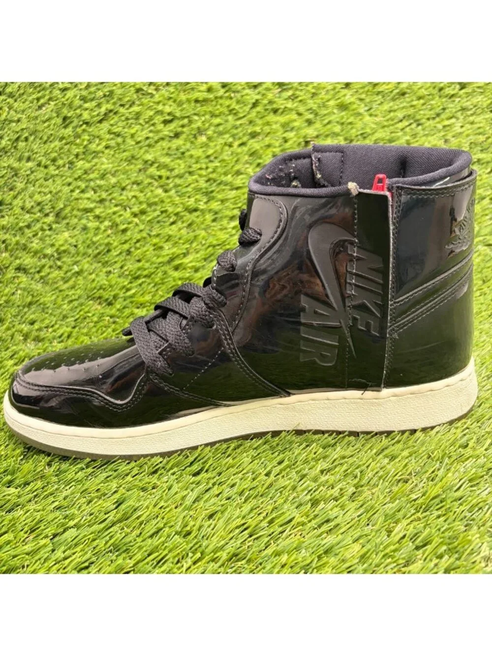 Nike Air Jordan 1 Rebel XX Womens Size 9.5 Black Basketball Shoes Sneakers